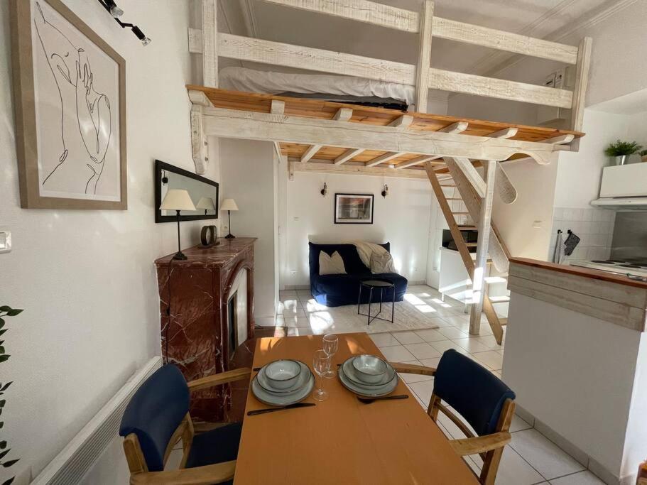 La Maison Doree A Luchon *